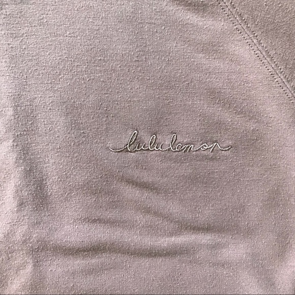 Up High Pullover - Picture 8 of 9